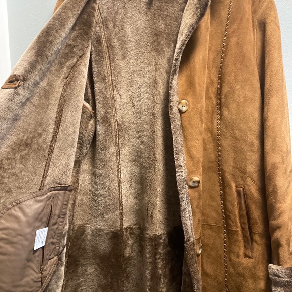 Bloomingdales Shearling Coat Size 14/16 FINAL DROP. - Picture 3 of 16